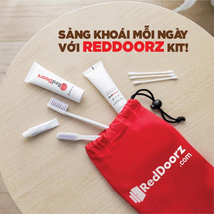 Reddoorz Bamboo Saigon Hotel Su Van Hanh Bandar Ho Chi Minh Luaran gambar